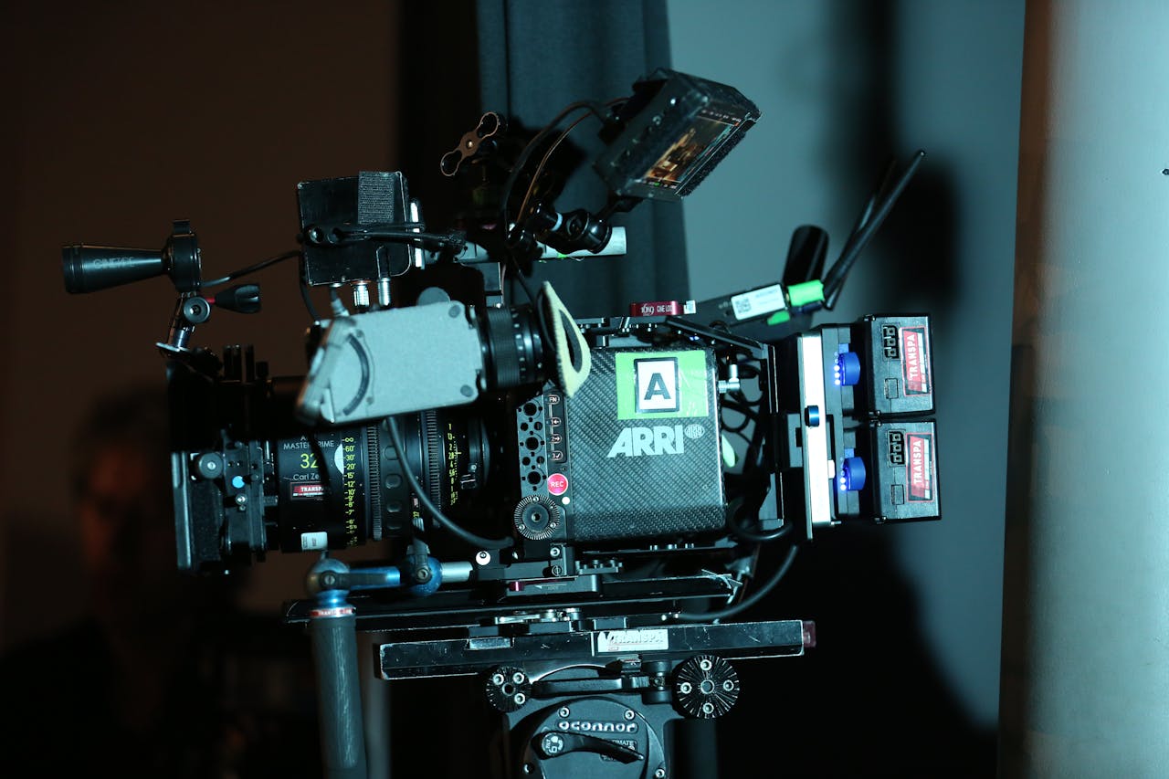 Casting à Paris : Femme retraitée 65-85 ans recherchée pour une série d’humour Canal+