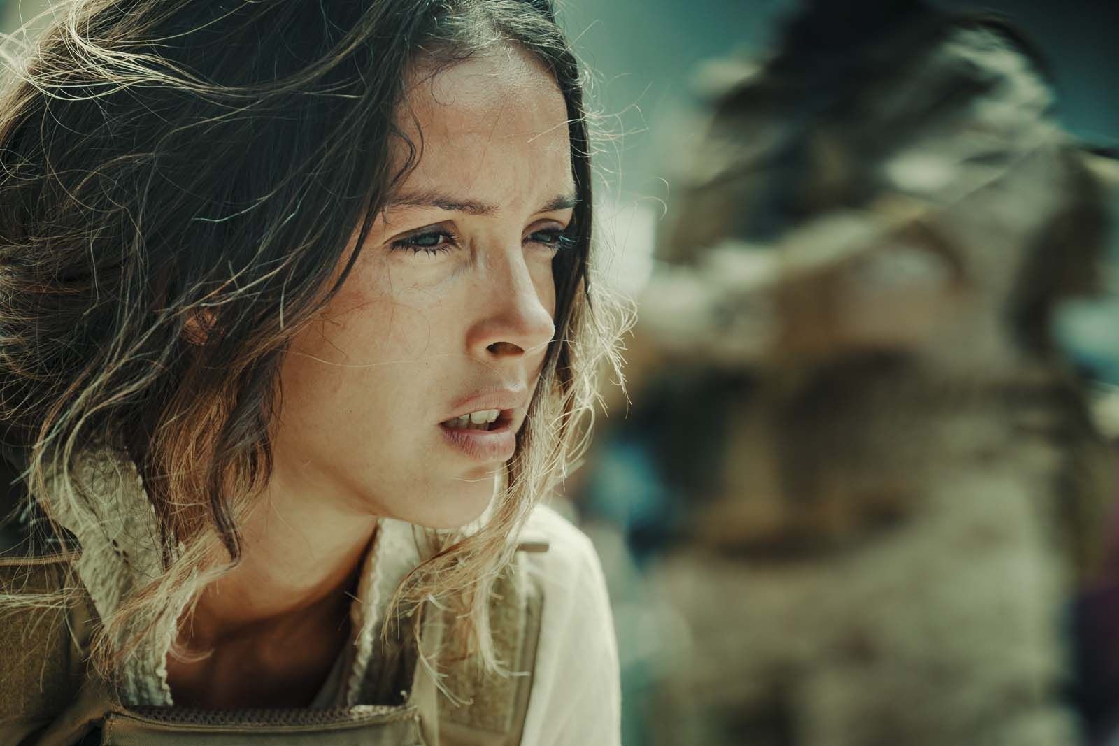 lyna-khoudri-tournage-film-cinema-enfant-malika-casting-role