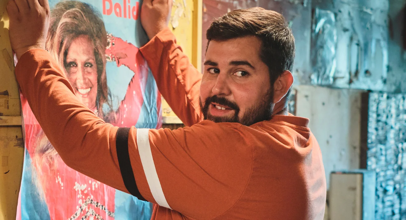 Casting à Paris : Petite fille de 7-8 ans recherchée pour un long-métrage avec Artus